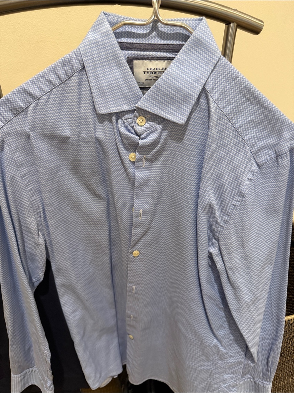Charles Tyrwhitt Light Blue Micro-Pattern Dress Shirt